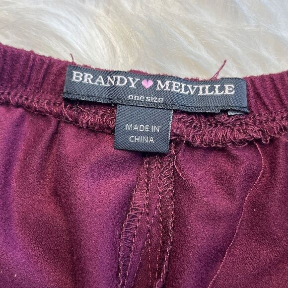Brandy Melville Mini Skater Skirt Burgundy One Size - Picture 4 of 4